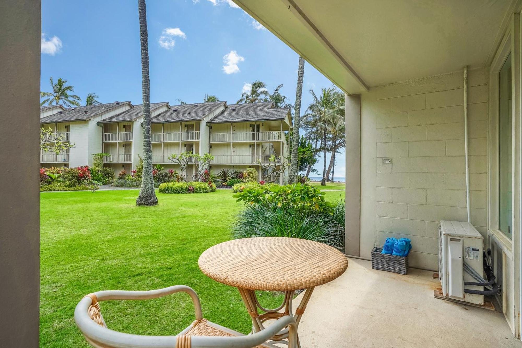 Islander On The Beach Kapa'a Room photo